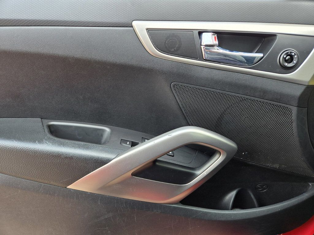 2016 Hyundai Veloster 3dr Coupe Automatic - 22953827 - 13