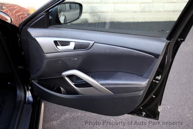 2016 Hyundai Veloster 3dr Coupe Automatic Turbo - 22946012 - 38