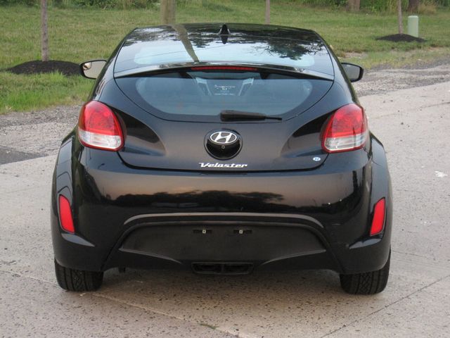 2016 Hyundai Veloster 3dr Coupe Automatic w/Yellow Accent - 23055402 - 13