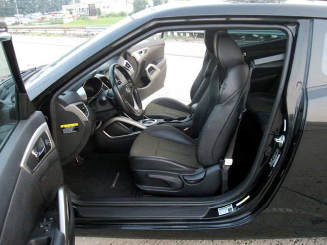 2016 Hyundai Veloster 3dr Coupe Automatic w/Yellow Accent - 23055402 - 16