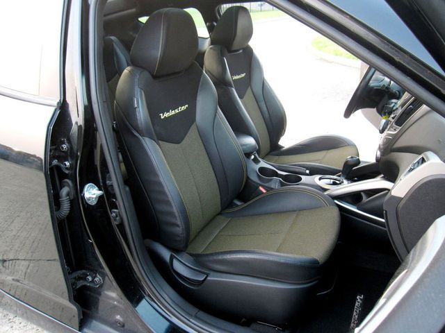 2016 Hyundai Veloster 3dr Coupe Automatic w/Yellow Accent - 23055402 - 22