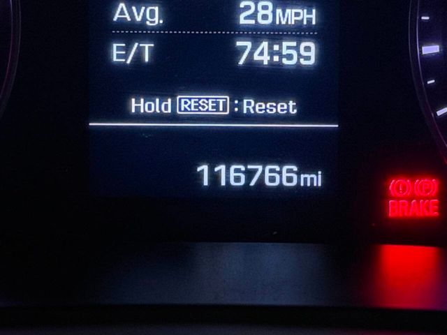 2016 Hyundai Veloster 3dr Coupe Manual Turbo w/Orange Accent - 22998526 - 30