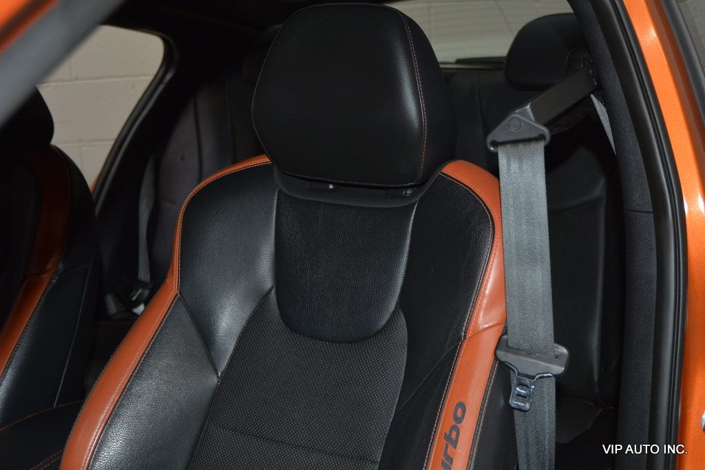 2016 Hyundai Veloster 3dr Coupe Manual Turbo w/Orange Accent - 22976409 - 11