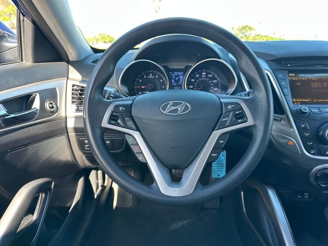 2016 Hyundai Veloster Base - 23023357 - 14