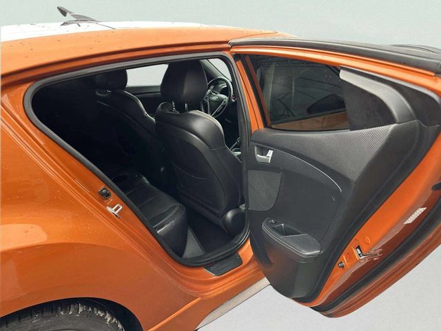2016 Hyundai Veloster Turbo 3dr Coupe DCT w/Black Seats - 22961856 - 17