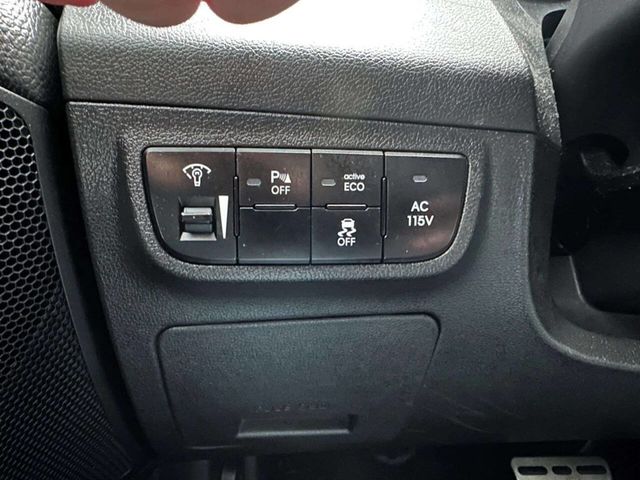 2016 Hyundai Veloster Turbo 3dr Coupe DCT w/Black Seats - 22961856 - 22