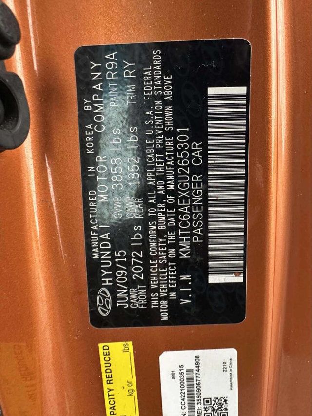 2016 Hyundai Veloster Turbo 3dr Coupe DCT w/Black Seats - 22961856 - 33