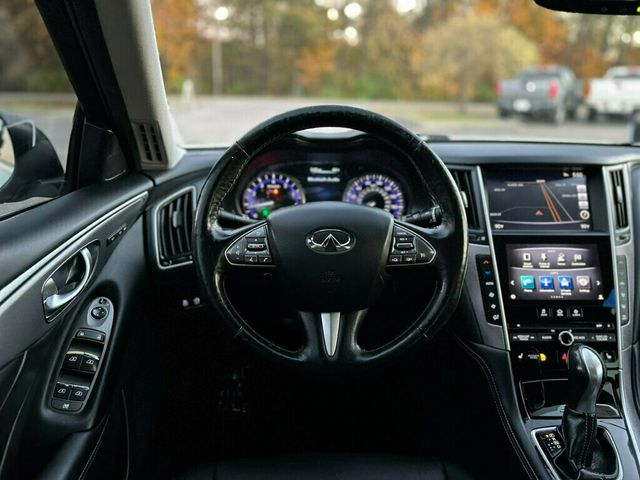 2016 INFINITI Q50 4dr Sedan 2.0t AWD - 22942867 - 17