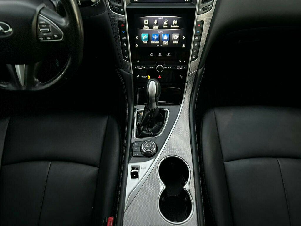 2016 INFINITI Q50 4dr Sedan 2.0t AWD - 22942867 - 20