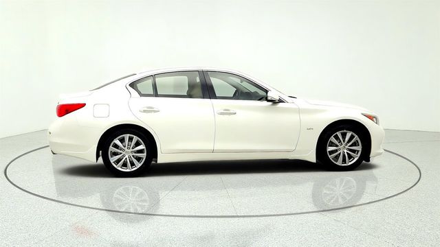 2016 INFINITI Q50 4dr Sedan 2.0t Premium AWD w/ Premium Plus Pkg - 23059779 - 3