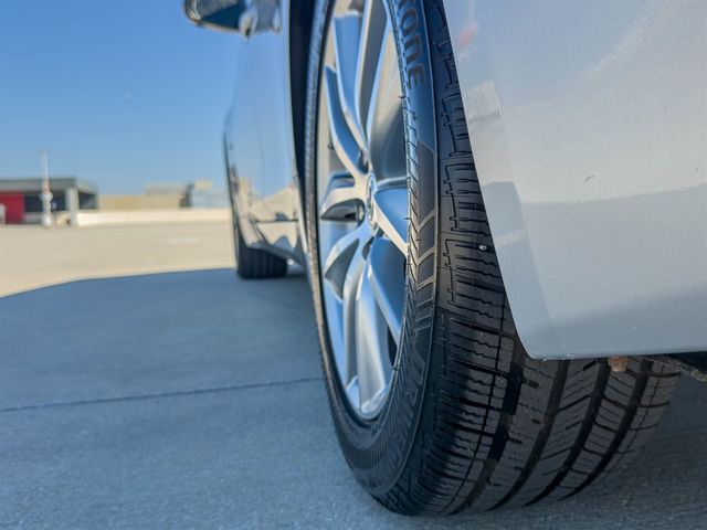 2016 INFINITI Q50 4dr Sedan 2.0t RWD - 22950289 - 17