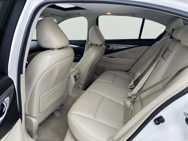 2016 INFINITI Q50 4dr Sedan 3.0t Premium AWD - 22967034 - 9