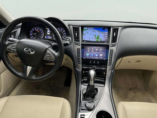 2016 INFINITI Q50 4dr Sedan 3.0t Premium AWD - 22967034 - 18