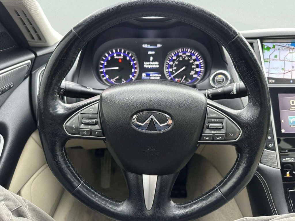 2016 INFINITI Q50 4dr Sedan 3.0t Premium AWD - 22967034 - 21
