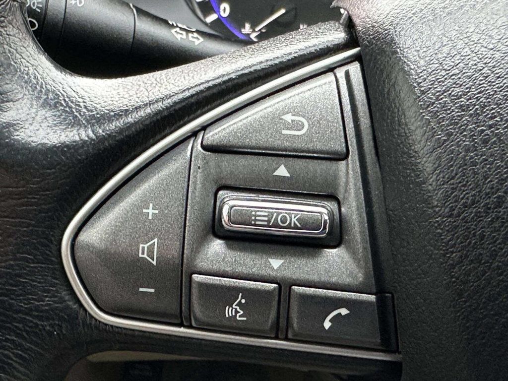 2016 INFINITI Q50 4dr Sedan 3.0t Premium AWD - 22967034 - 28