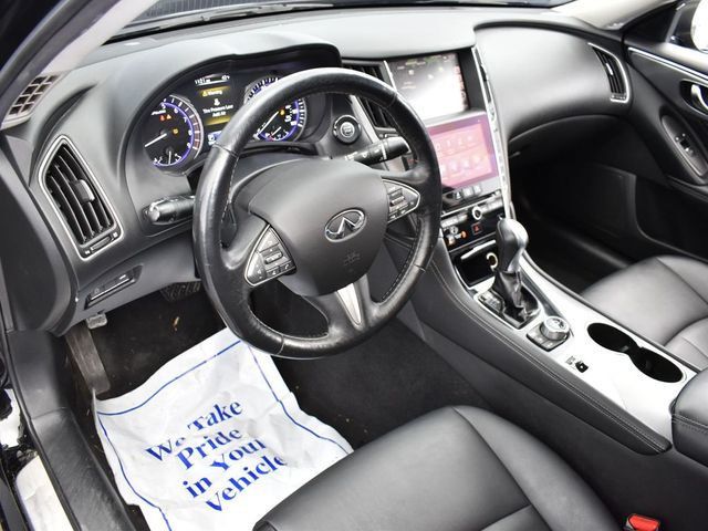 2016 INFINITI Q50 4dr Sedan 3.0t Premium AWD - 23037886 - 5