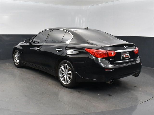 2016 Infiniti Q50 3.0t Premium AWD photo 3