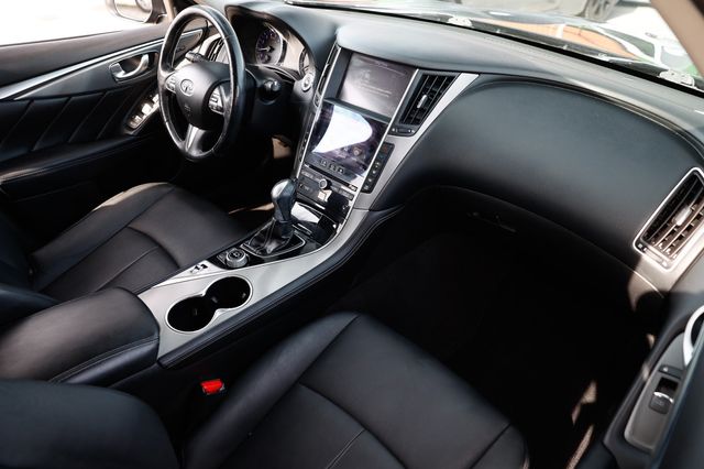 2016 INFINITI Q50 4dr Sedan 3.0t Premium AWD - 22970678 - 20