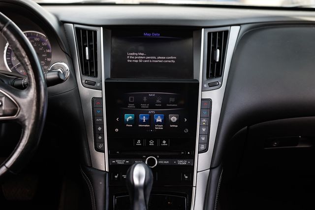 2016 INFINITI Q50 4dr Sedan 3.0t Premium AWD - 22970678 - 40