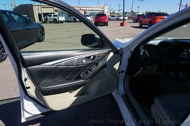 2016 INFINITI Q50 4dr Sedan 3.0t Premium RWD - 22930036 - 6