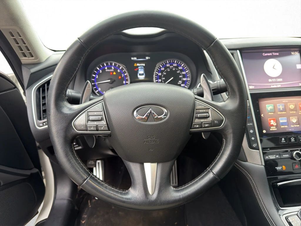 2016 INFINITI Q50 4dr Sedan 3.0t Red Sport 400 RWD - 22965757 - 9