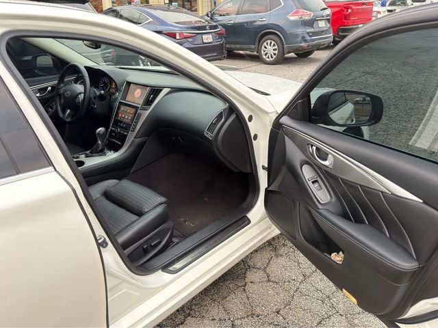 2016 INFINITI Q50 4dr Sedan 3.0t Red Sport 400 RWD - 22965757 - 21