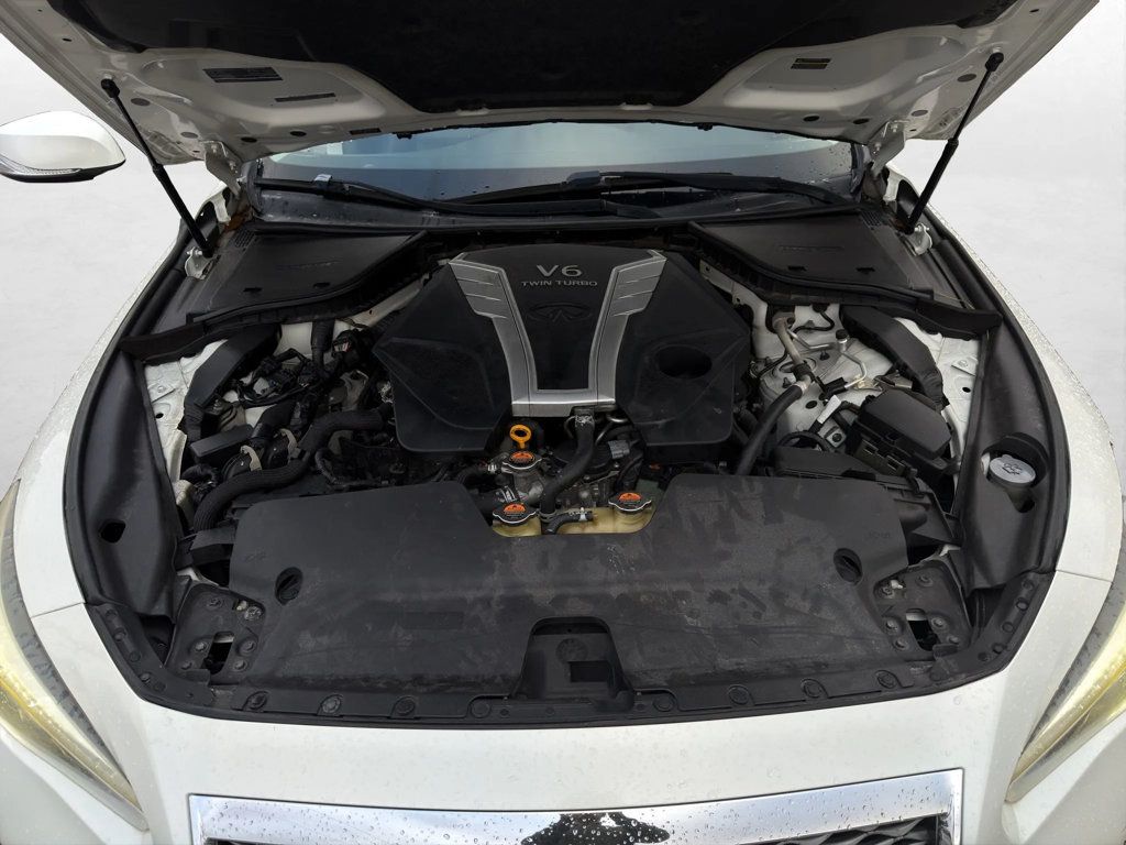 2016 INFINITI Q50 4dr Sedan 3.0t Red Sport 400 RWD - 22965757 - 24