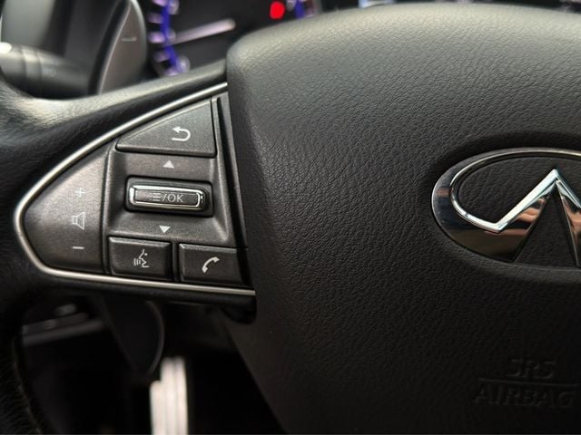 2016 INFINITI Q50 4dr Sedan 3.0t Red Sport 400 RWD - 22965757 - 28