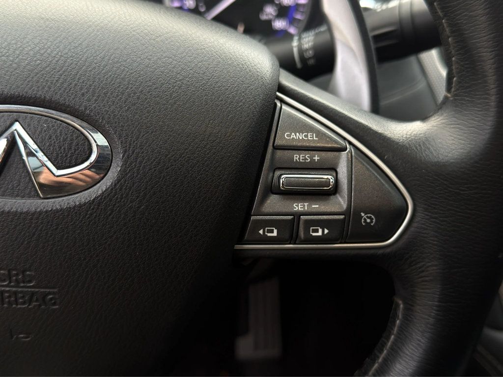 2016 INFINITI Q50 4dr Sedan 3.0t Red Sport 400 RWD - 22965757 - 29