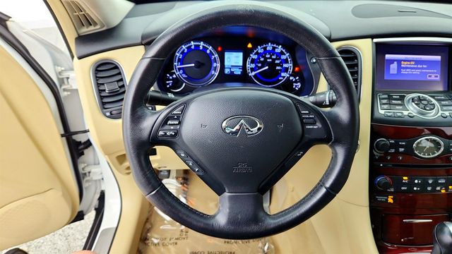 2016 INFINITI QX50 RWD 4dr w/ Premium Plus & Premium Pkgs + Illuminated Kick Plates - 23028802 - 13