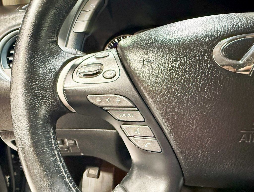 2016 Infiniti QX60 Base photo 12