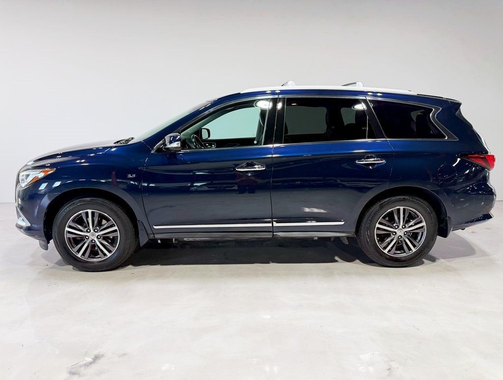 2016 Infiniti QX60 Base photo 3