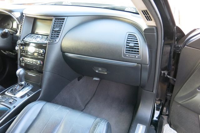 2016 INFINITI QX70 AWD 4dr - 22987192 - 11