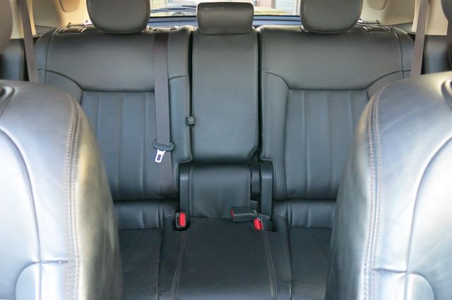 2016 INFINITI QX70 AWD 4dr - 22987192 - 17