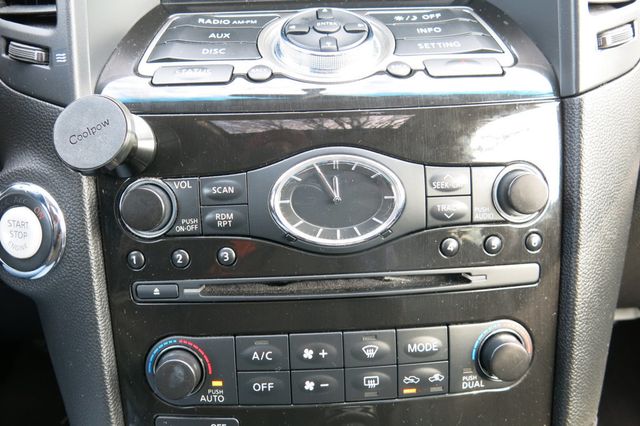 2016 INFINITI QX70 AWD 4dr - 22987192 - 26