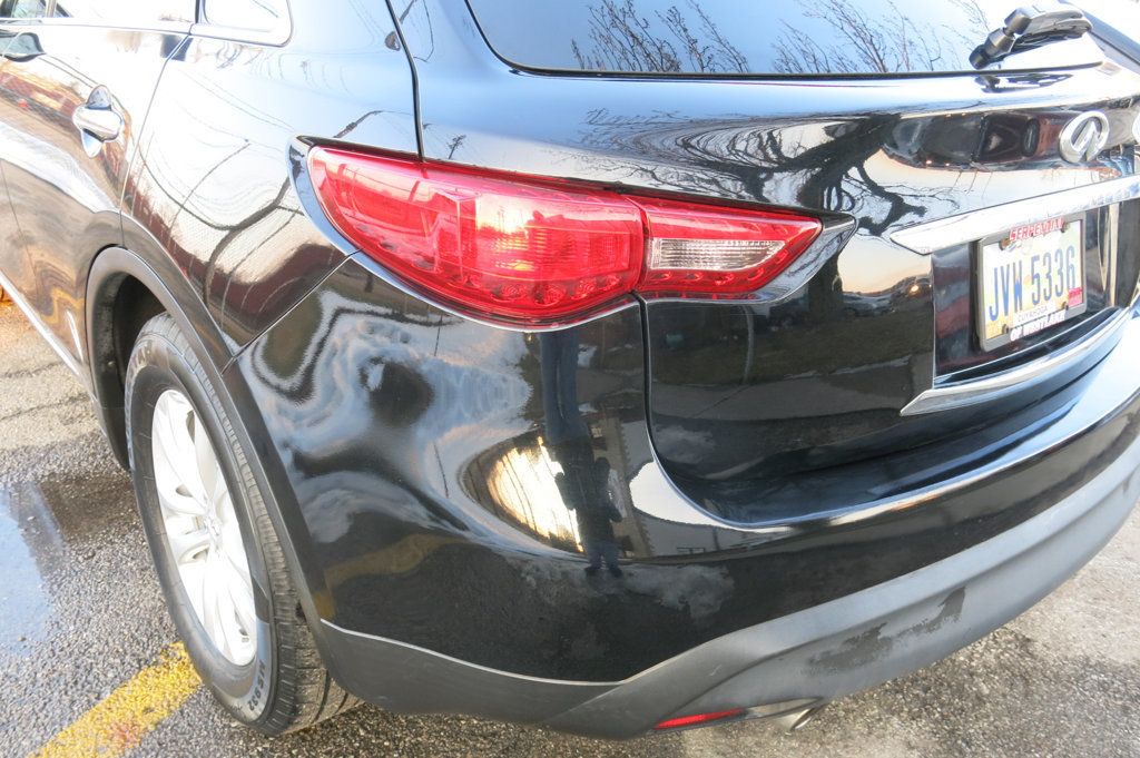 2016 INFINITI QX70 AWD 4dr - 22987192 - 40