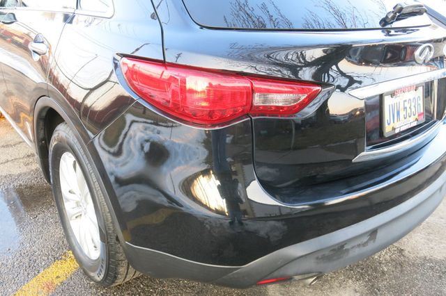 2016 INFINITI QX70 AWD 4dr - 22987192 - 40