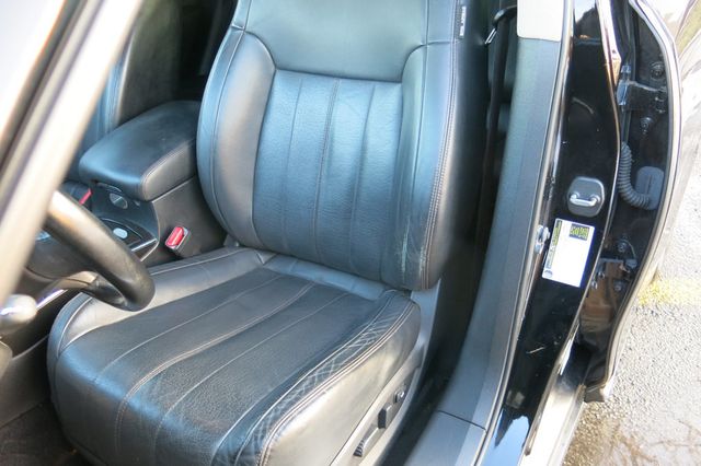 2016 INFINITI QX70 AWD 4dr - 22987192 - 42