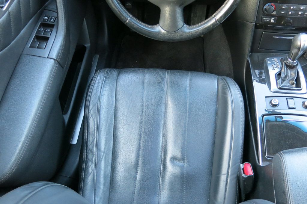 2016 INFINITI QX70 AWD 4dr - 22987192 - 56