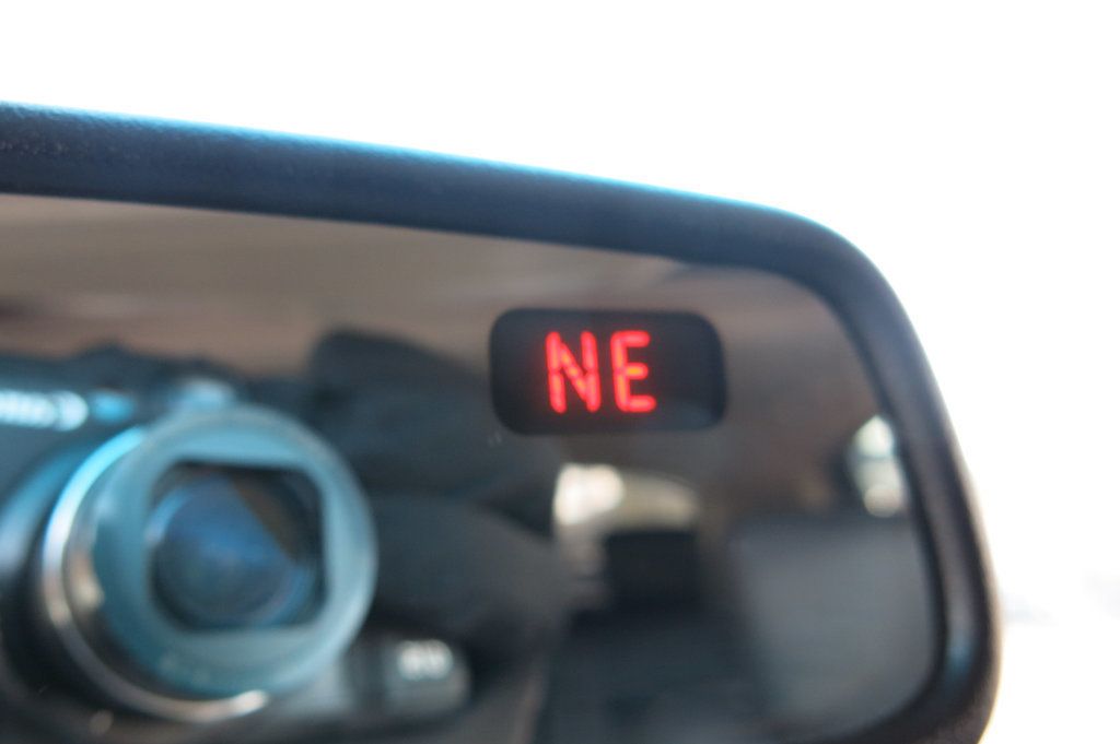 2016 INFINITI QX70 AWD 4dr - 22987192 - 69