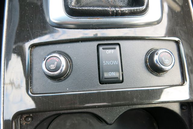 2016 INFINITI QX70 AWD 4dr - 22987192 - 74