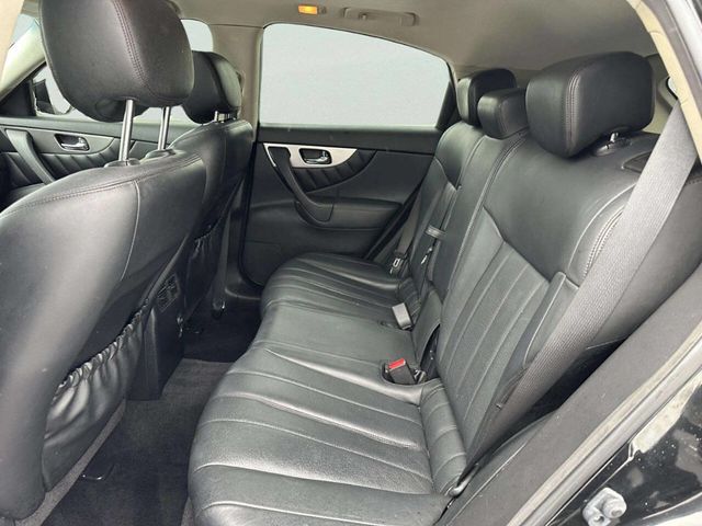 2016 INFINITI QX70 RWD 4dr - 22965538 - 16