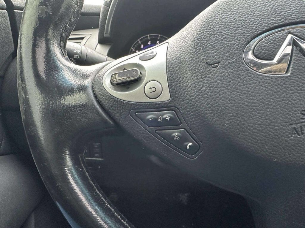 2016 INFINITI QX70 RWD 4dr - 22965538 - 23