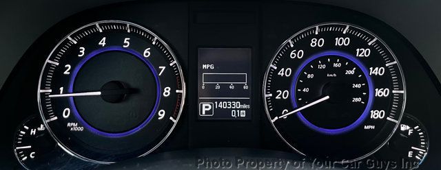 2016 INFINITI QX70 RWD 4dr - 23102594 - 24
