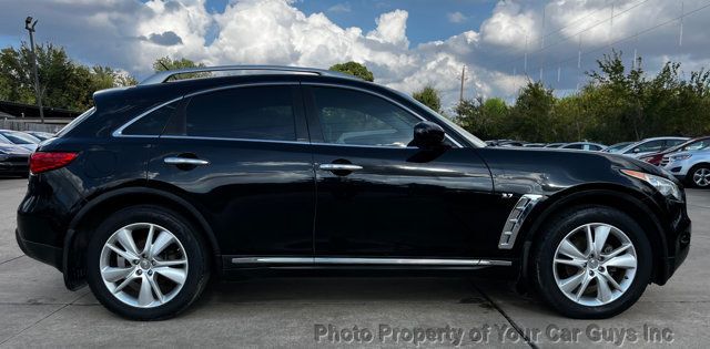 2016 INFINITI QX70 RWD 4dr - 23102594 - 4