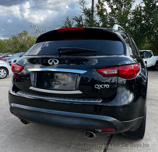 2016 INFINITI QX70 RWD 4dr - 23102594 - 6