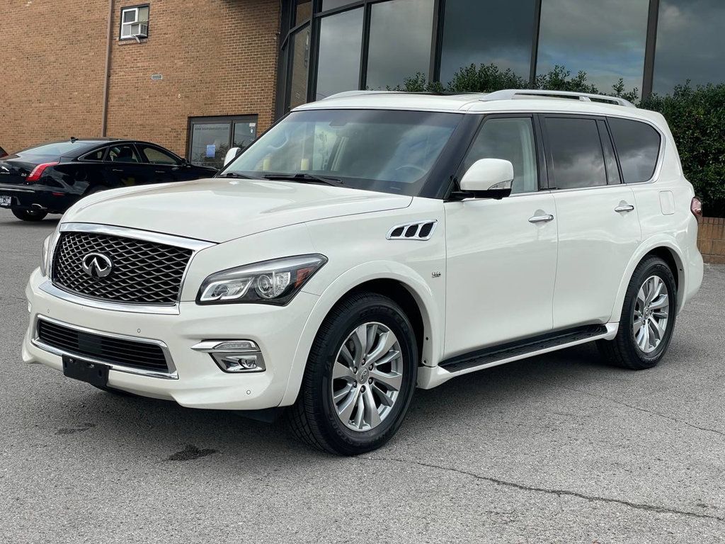2016 Infiniti QX80 photo 3
