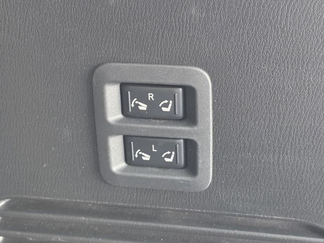 2016 INFINITI QX80 2WD 4dr - 22992126 - 14