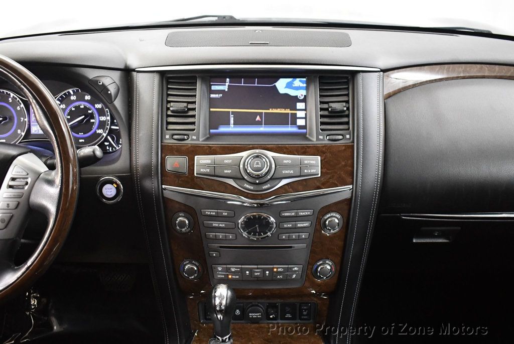 2016 Infiniti QX80 photo 25