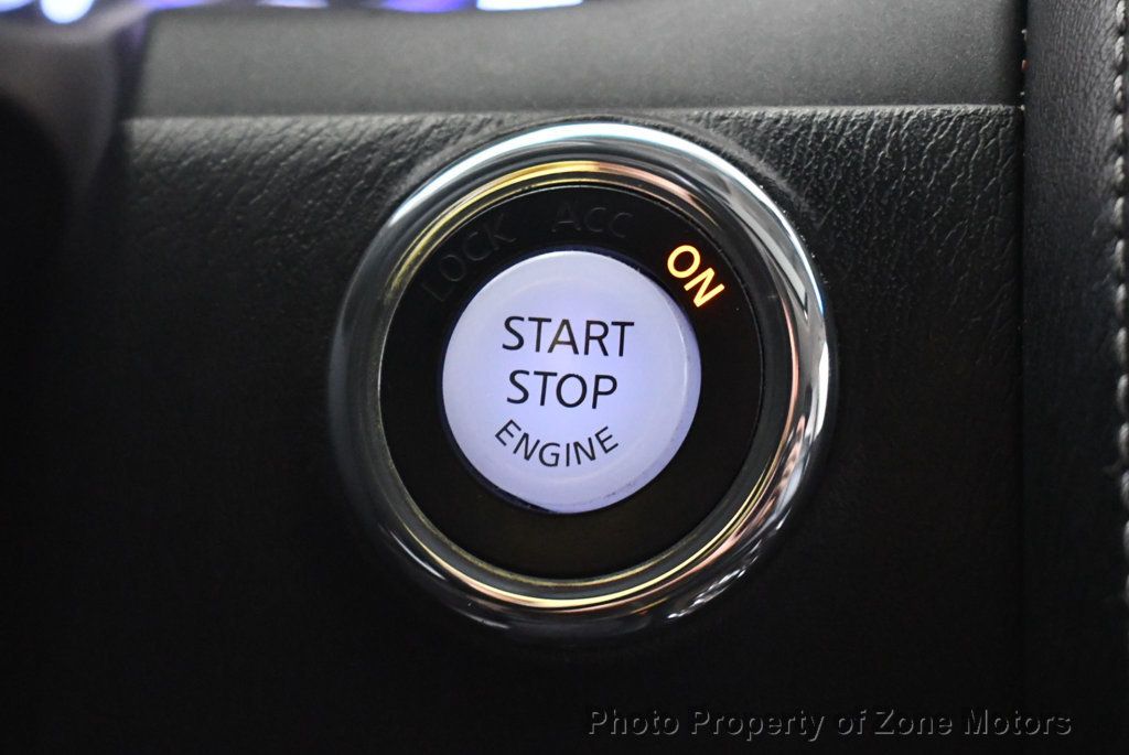 2016 Infiniti QX80 photo 36
